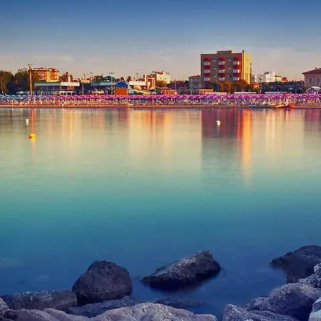 לינה וארוחת בוקר Marevista